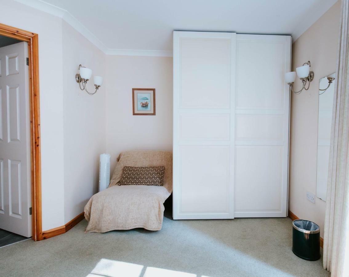 Отель Bluebell House Виндзор Экстерьер фото